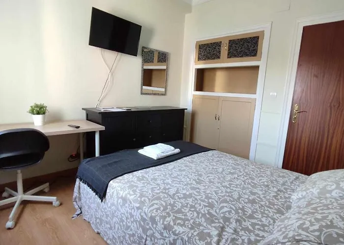 Konukevi Fliphouse Pension⭐ Bilbao