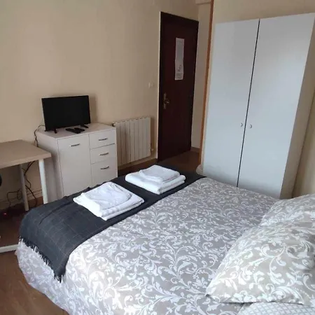 Fliphouse Guest house *