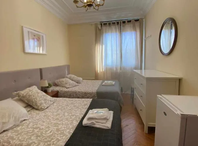 Fliphouse Pension⭐ *