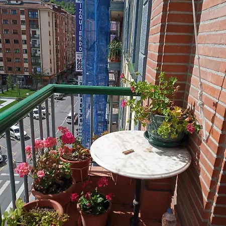 Fliphouse Pension⭐ * בילבאו