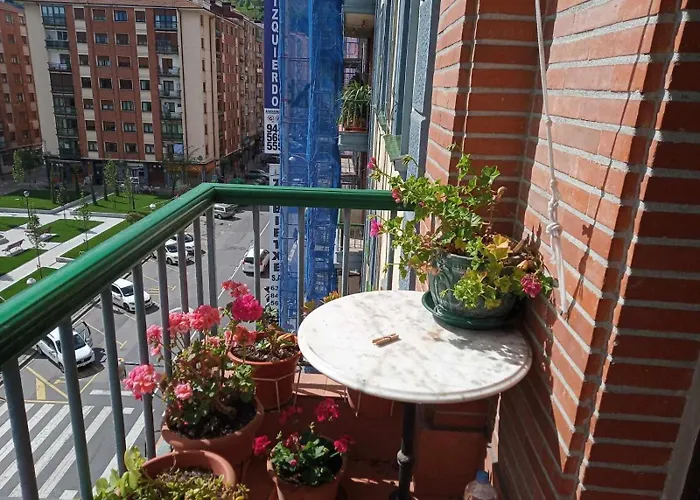 Fliphouse Pension⭐ * בילבאו